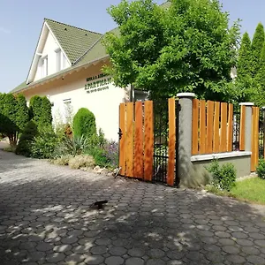 Imola Es Andrea Apartmanhaz Apartmán