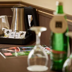 Hotell 12 Revay, Budapest