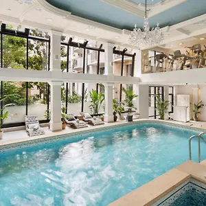 Hotell Queen's Court &, Budapest