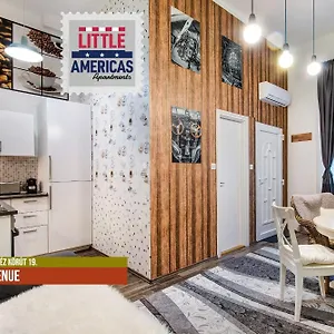 Little Americas Oktogon Апартаменты