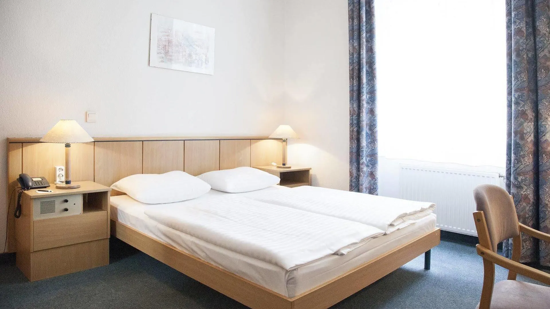 City Hotel Ring Budapest 3*,